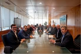 Baleària, GNV y Trasmed se reúnen con el presidente del Consejo de Ibiza para avanzar en la regulación sobre la movilidad en las islas (16/01/2026)