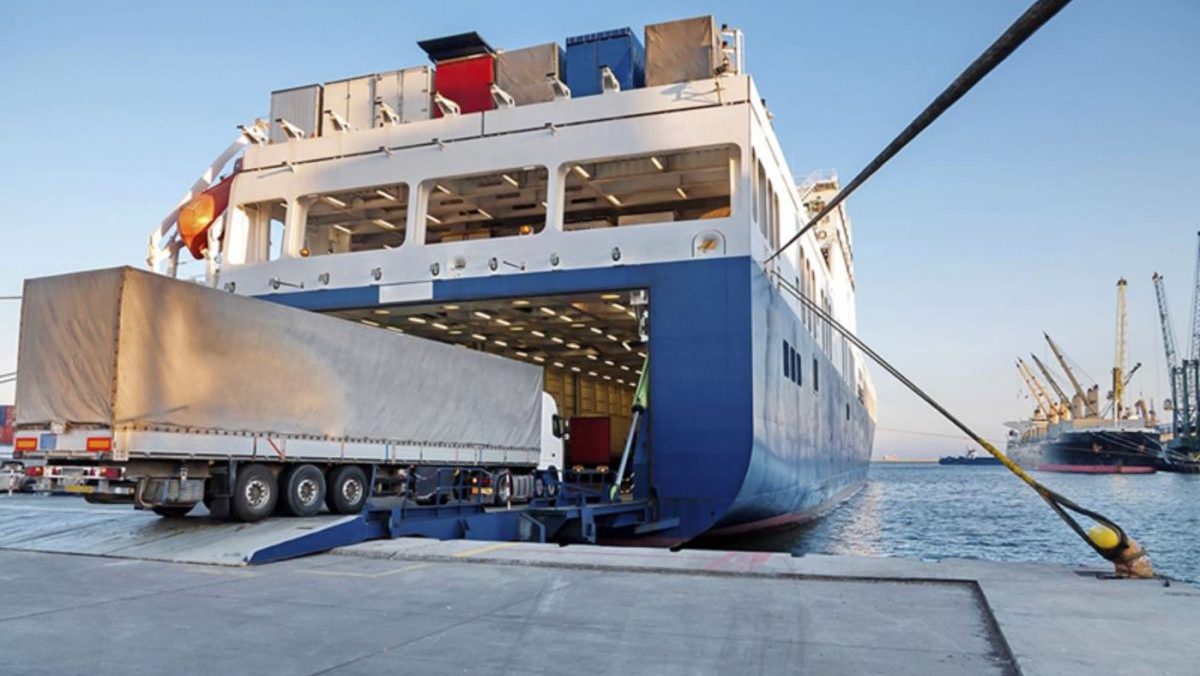 La fachada atlántica arrasa en carga rodada y la mediterránea cae por el tráfico con Marruecos (09/04/2025)