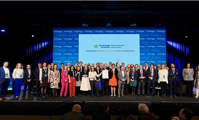 El sector del transporte europeo reclama al menos 100.000 millones de euros para el programa Connecting Europe Facility (24/02/2026)